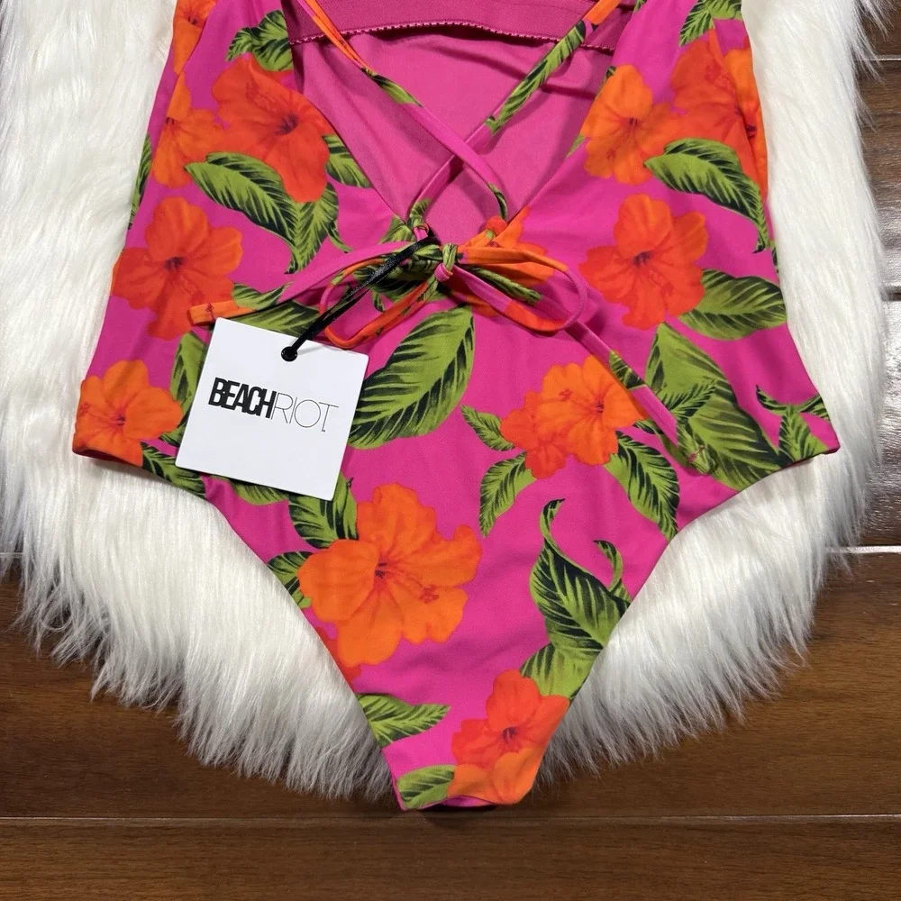 Beach Riot‎ Women's Size XS Hibiscus Sunset Floral Stevie One Piece Swim Suit